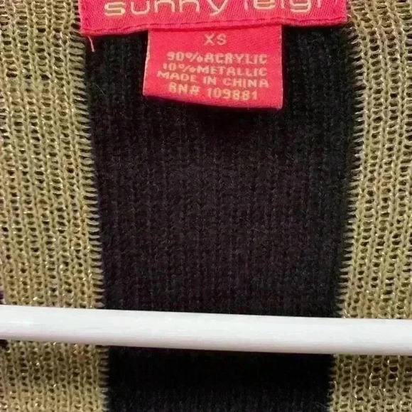 Sunny Leigh Black and Gold Cardigan - Picture 3 of 3